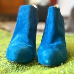 Retro ENZO ANGIOLINI EAYILIN BLUE SUEDE BOOTIE size 9.5